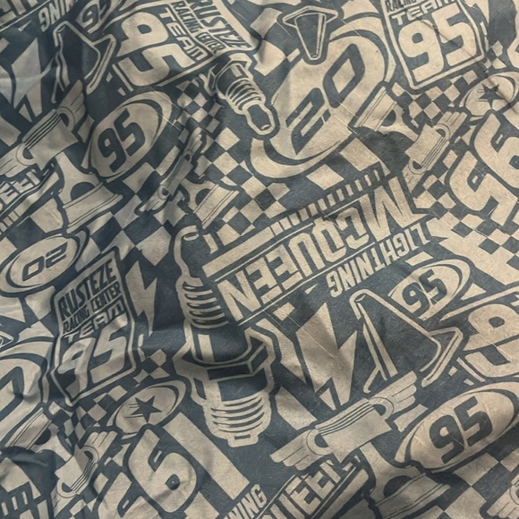 Crib sheet set - Picture 3 of 5